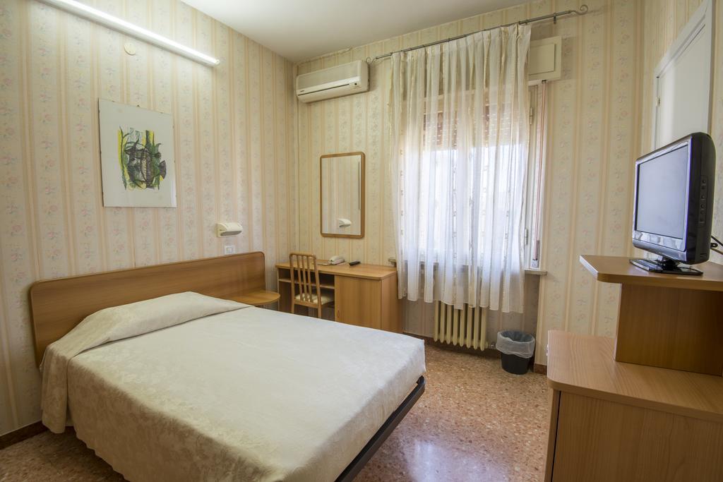 Albergo Ristorante Edo Forlimpopoli Zimmer foto
